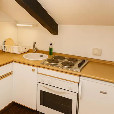 شقة Casa - Piazza Sant'alessandro 3 *